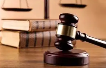 刑事律師：男子哄騙6名女主播貸款90余萬元，哄騙他人貸款怎么判刑