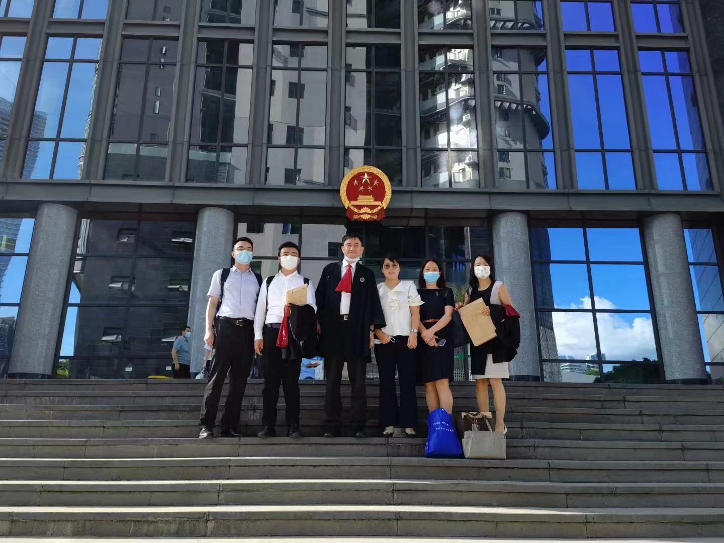 王平聚律師團隊：某走私鉆石案偷逃關稅達9700多萬，最后變更金額為2200萬！