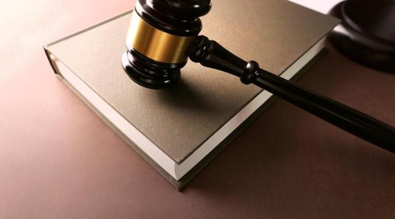刑事律師：親生父母6年賣4孩獲利9.1萬，販賣兒童判多少年