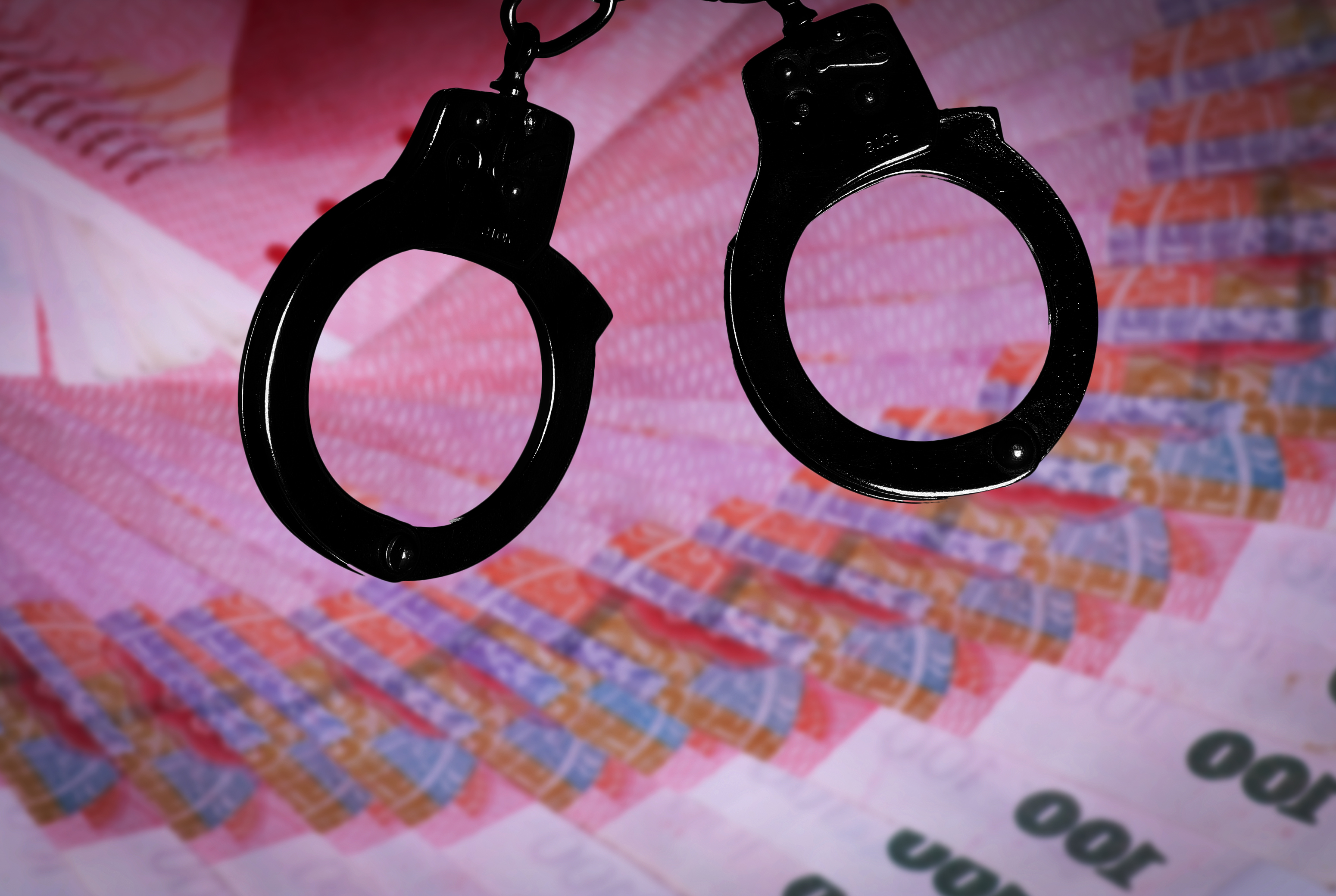 怎么區(qū)分搶劫罪與盜竊罪，搶劫罪會(huì)判死刑嗎